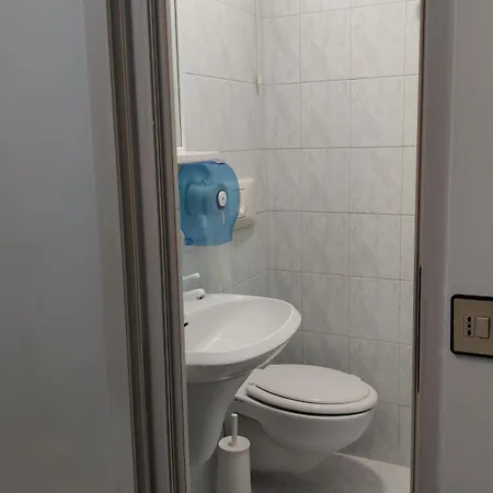 Hotel Bluecolors