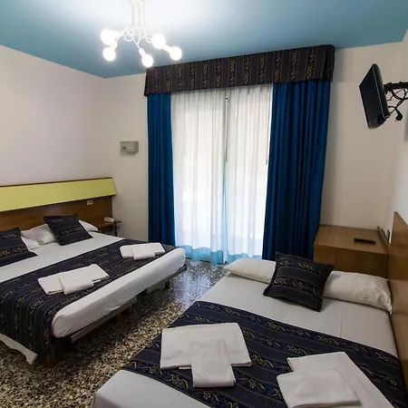 Hotel Lucy