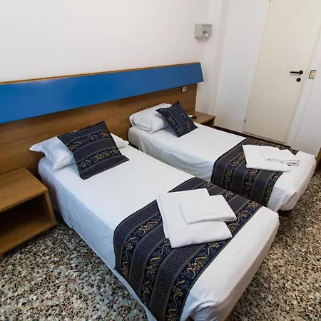 Bluecolors 酒店 坎帕尔托